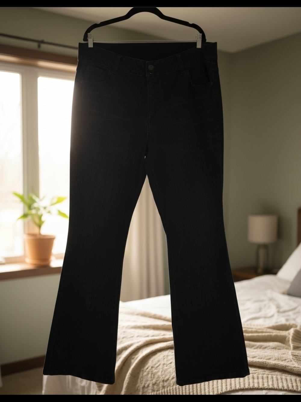 Venezia Women's Dark Blue Bootcut Jeans